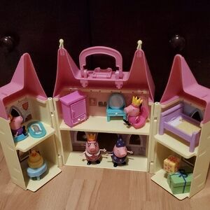 Peppa Pig Princess Peppas Castle Playset